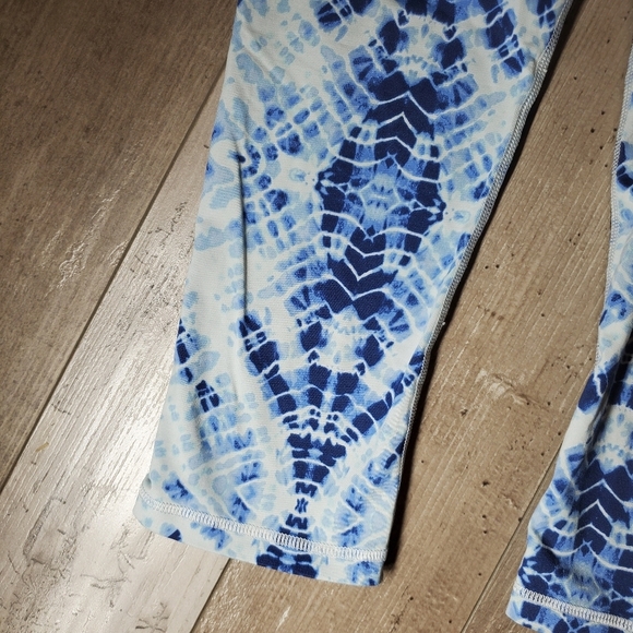 VSX Victoria’s Secret Sport Blue Tie-dye Knockout Tight Legging Capri Pants XS - Picture 14 of 16